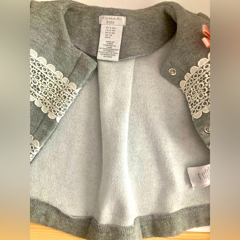 Tahari Baby Girl Sweater, 6-9 months - Picture 6 of 7
